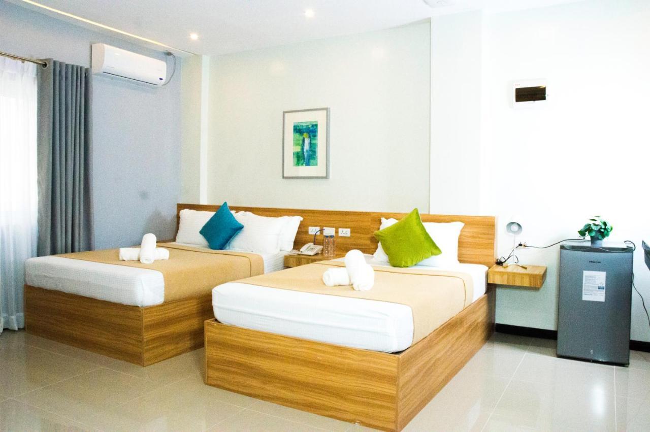 Elti Suites By Bluebookers Angeles Exterior photo